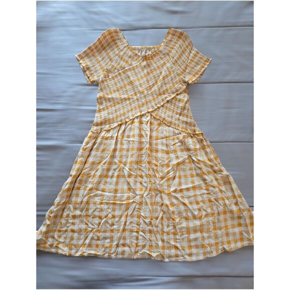 NWT Girls Yellow Summer Criss Cross Dress Size XXL 18 – Stretchy & Comfy - Picture 2 of 4
